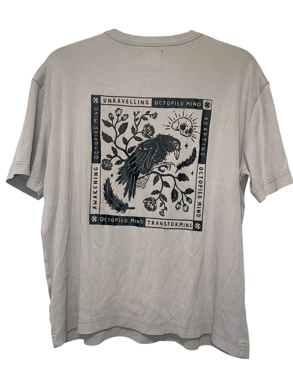 Octopied Minds Adapting Ribbed Baby Tee Size M Medium Grey Gray Black Crow Raven